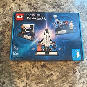 Lego Women of NASA-Retired Set